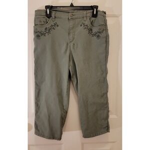 Gloria Vanderbilt Amanda Jeans Capris Green Floral Embroidered Women's Size 12P